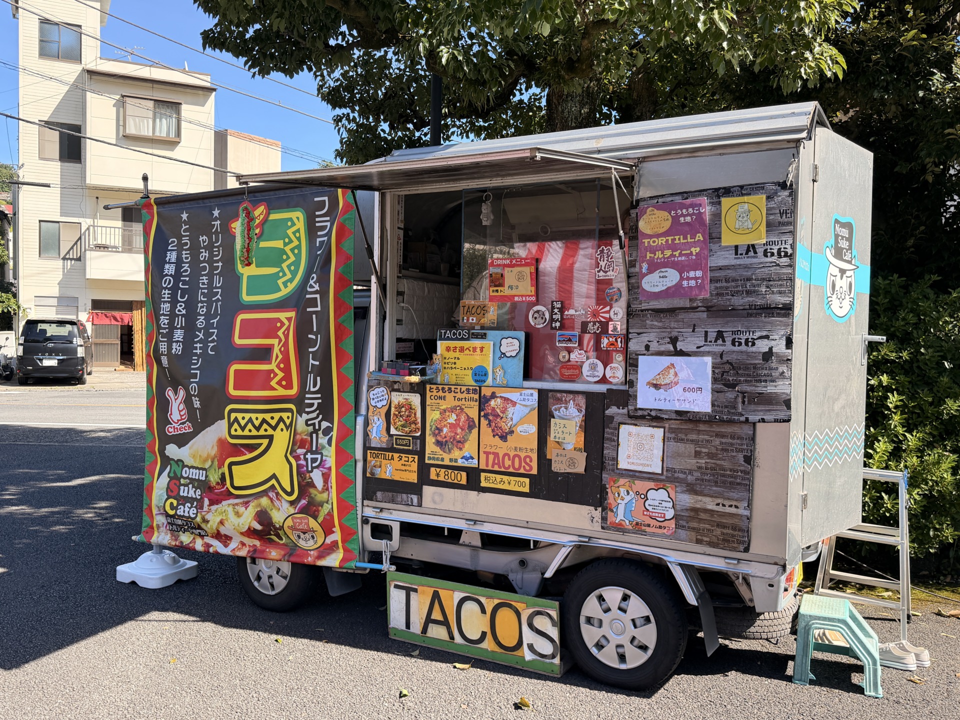 アイ・ホール納涼祭2026に出店したキッチンカー　ノム助カフェ様